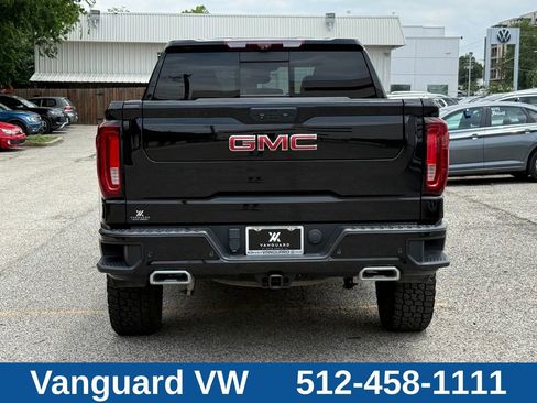 Used 2022 GMC Sierra 1500 AT4 w/ AT4 Premium Package AWD/4WD image 10