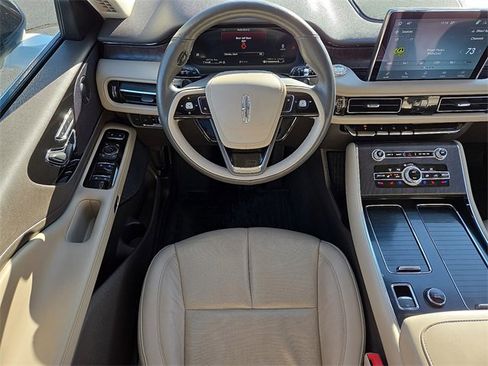Used 2023 Lincoln Aviator Reserve w/ Equipment Group 201A image 12