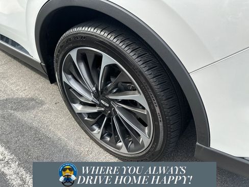 Certified 2023 Lincoln Aviator Reserve w/ Equipment Group 201A image 32