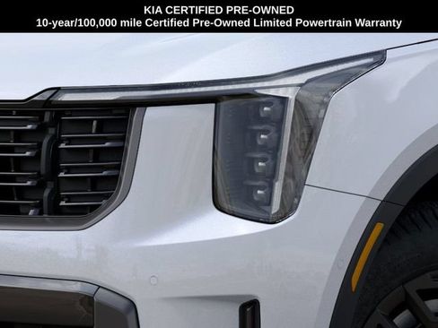 Certified 2025 Kia Sorento SX Prestige AWD/4WD image 10