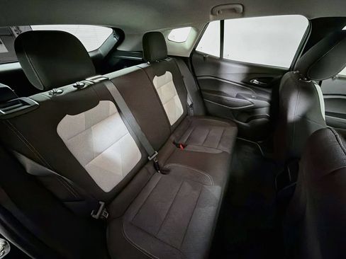 Used 2024 Chevrolet Trax LS FWD image 24