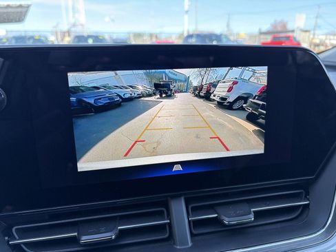 Used 2026 Chevrolet Trax LT w/ Driver Confidence Package FWD image 26