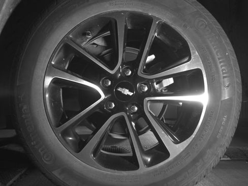 Used 2025 Chevrolet TrailBlazer LT AWD/4WD image 14