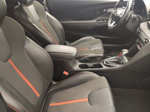 Used 2019 Hyundai Veloster Turbo image 21