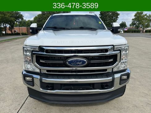 Used 2022 Ford F250 Lariat w/ Lariat Value Package AWD/4WD image 8