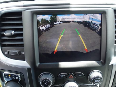 Used 2022 RAM 1500 Classic SLT w/ Electronics Convenience Group AWD/4WD image 44