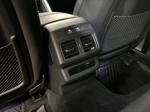 Certified 2025 Audi Q5 Premium Plus w/ Premium Plus image 37