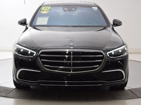 Used 2025 Mercedes-Benz S 580 4MATIC Sedan image 9