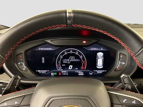 Used 2024 Lamborghini Urus S AWD/4WD image 9