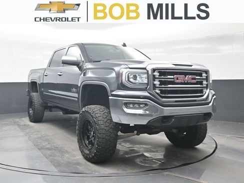 Used 2018 GMC Sierra 1500 SLT w/ Texas SLT Premium Package AWD/4WD image 1