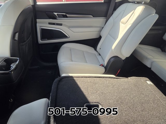 Used 2024 Kia Telluride S FWD image 9