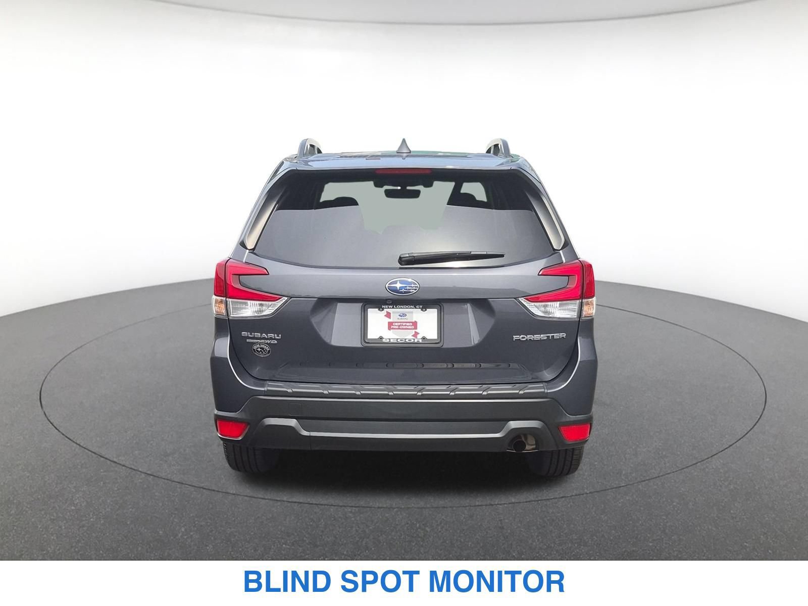 Used 2021 Subaru Forester Premium AWD/4WD image 8