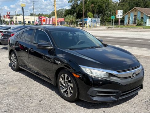 Used 2016 Honda Civic EX image 4