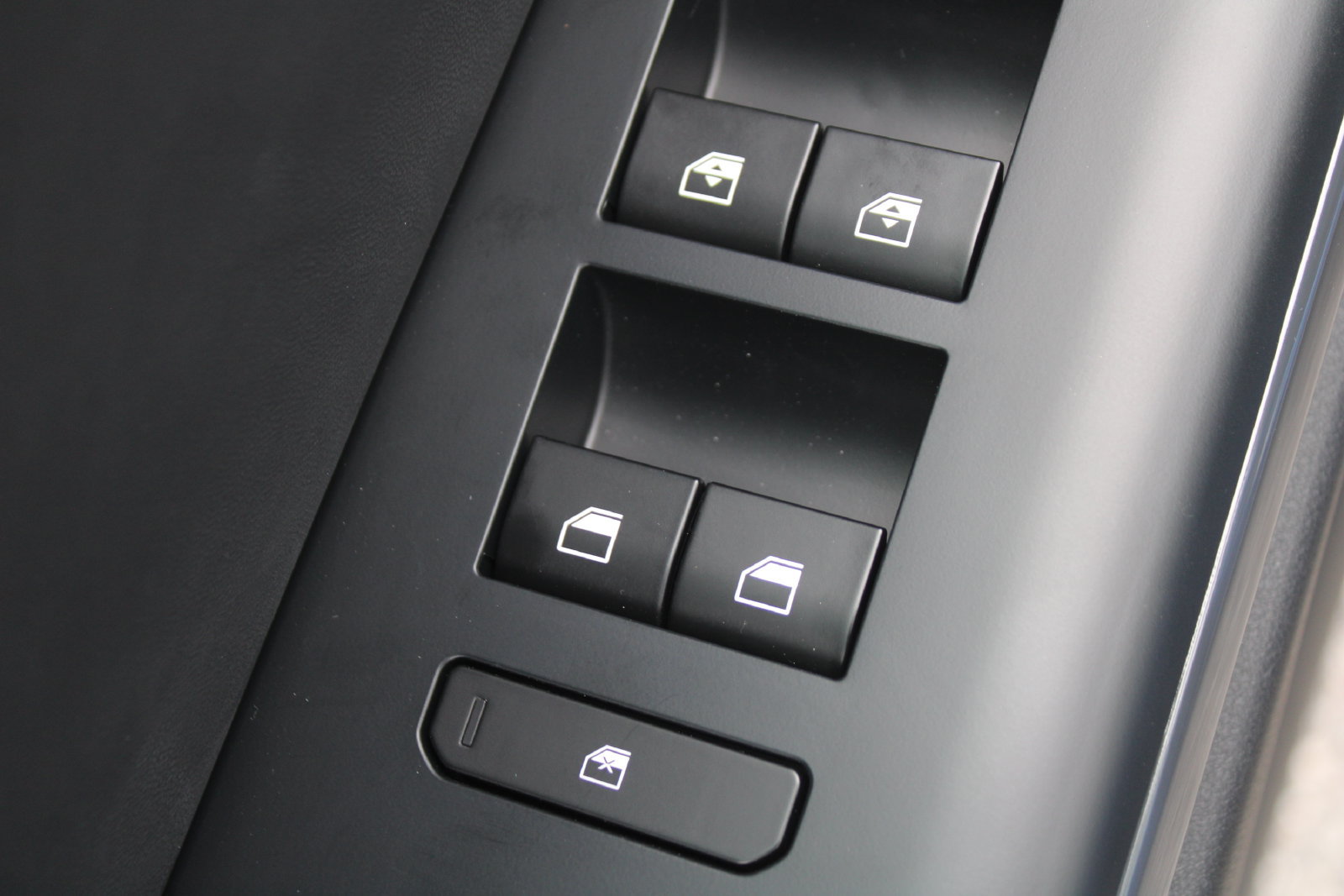 New 2026 Kia K4 EX FWD image 19