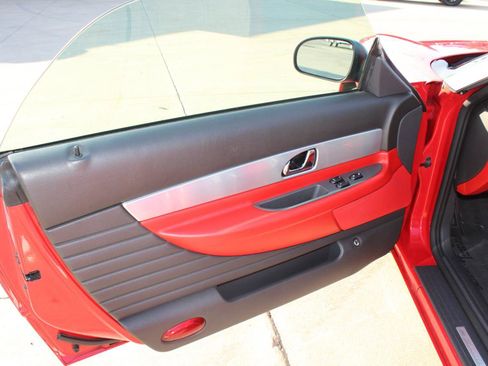 Used 2002 Ford Thunderbird RWD image 65