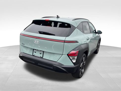 Used 2025 Hyundai Kona SEL FWD image 5