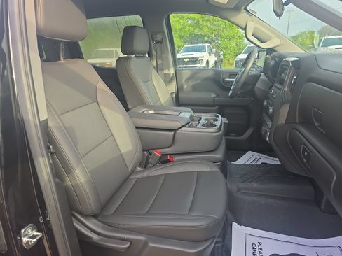 Used 2025 Chevrolet Silverado 1500 W/T w/ WT Value Package AWD/4WD image 23