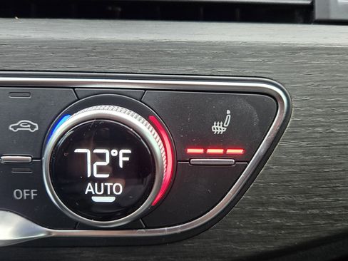 Used 2020 Audi A4 2.0T Premium w/ Convenience Package image 16