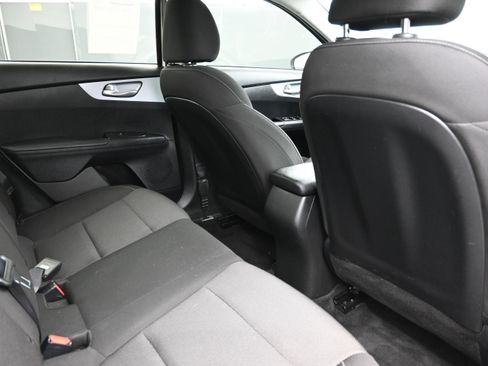 Used 2023 Kia Forte LXS w/ LXS Technology Package FWD image 24