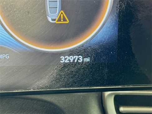 Certified 2023 Hyundai Elantra SEL w/ Convenience Package image 19