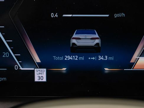 Used 2024 BMW 530i w/ M Sport Package RWD image 24