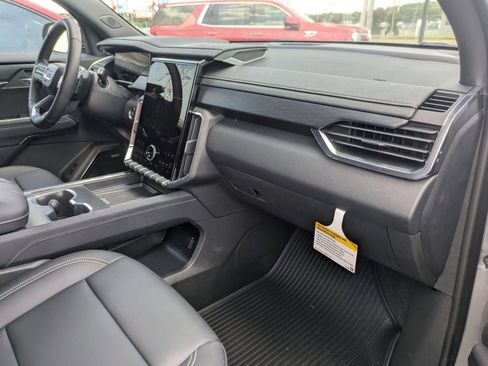 New 2025 GMC Acadia Elevation w/ Elevation Premium Package image 27