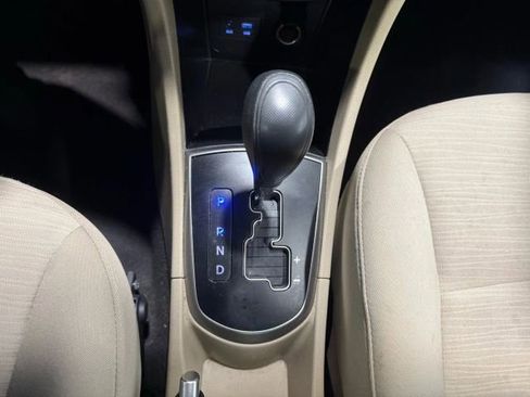 Used 2016 Hyundai Accent SE image 17