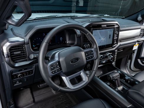 Used 2026 Ford F150 Lariat image 17