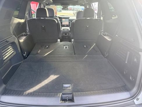 Used 2024 GMC Acadia Elevation w/ Luxury Package AWD/4WD image 21