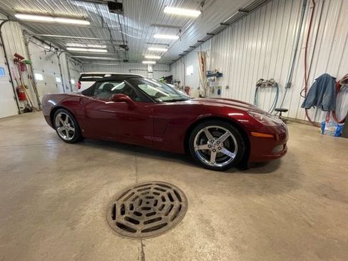 Used 2007 Chevrolet Corvette Convertible w/ Preferred Equipment Group image 7