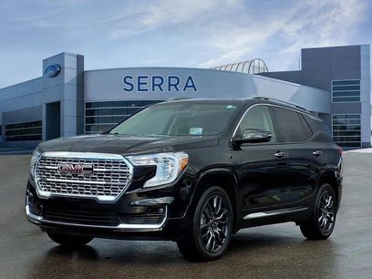 Used 2023 GMC Terrain Denali w/ Black Diamond Edition