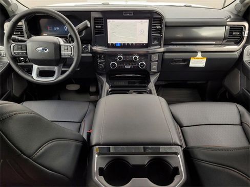 New 2026 Ford F450 Lariat w/ FX4 Off-Road Package image 14