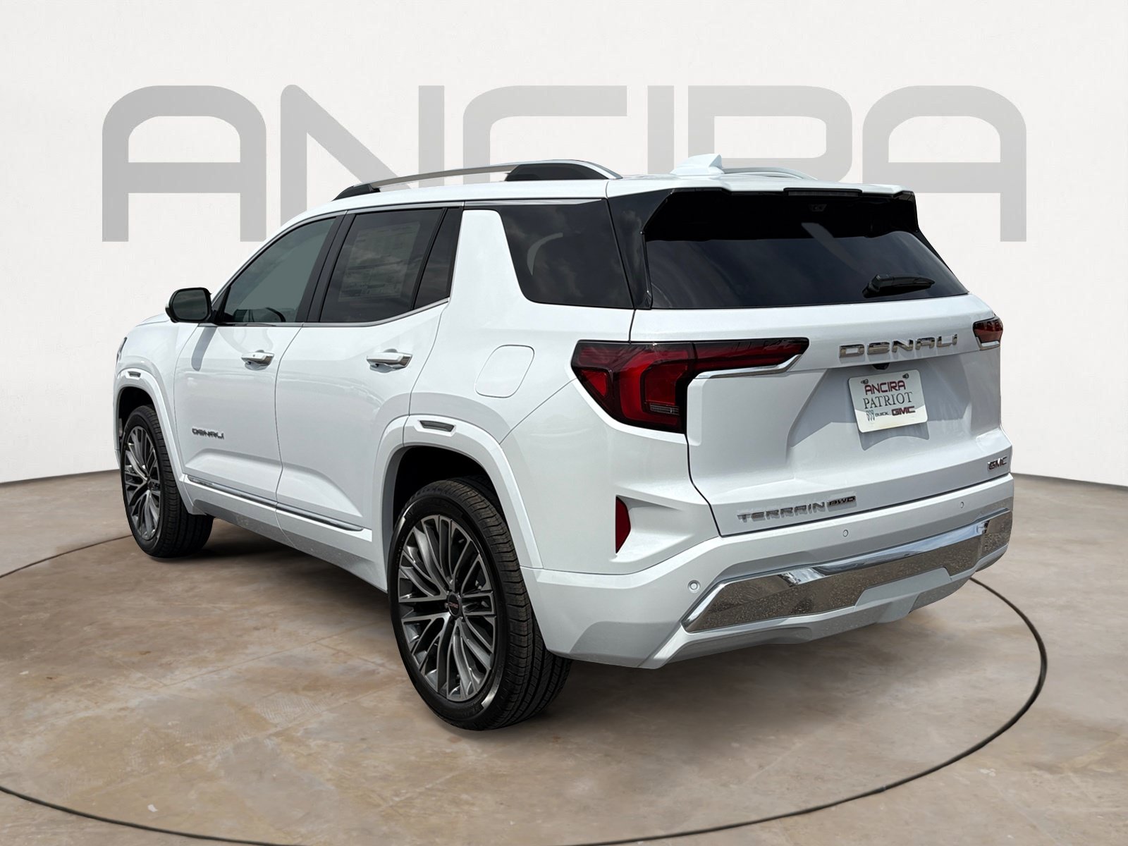 New 2027 GMC Terrain Denali w/ LPO, Floor Liner Package AWD/4WD image 8