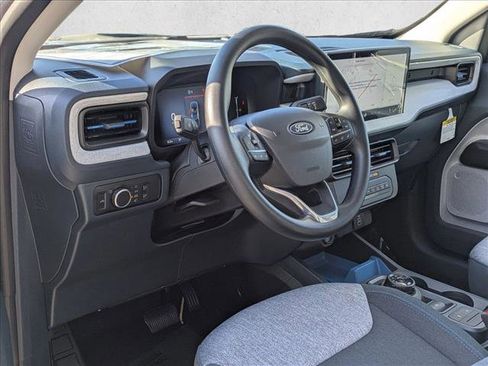 New 2025 Ford Maverick XLT w/ Equipment Group 302A image 3