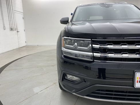 Used 2019 Volkswagen Atlas SE w/ Panoramic Sunroof Package AWD/4WD image 16