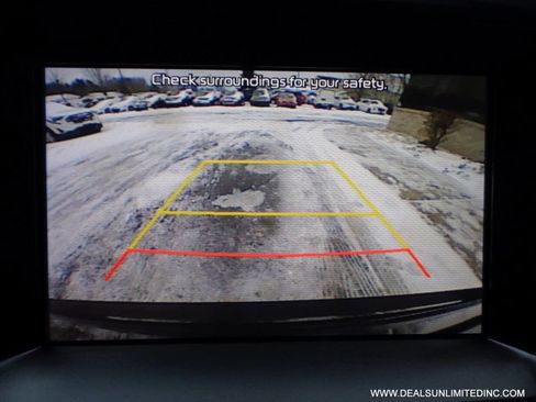 Used 2019 Kia Sorento AWD image 12