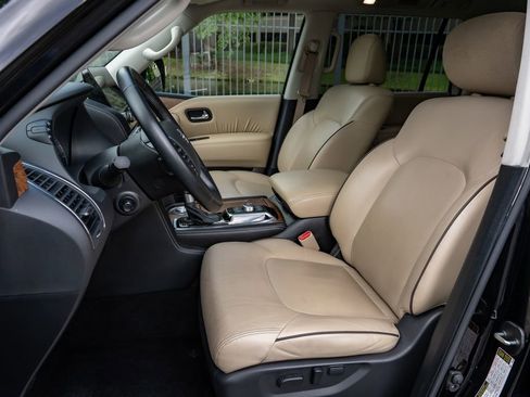 Used 2023 Nissan Armada SL w/ Cargo Package RWD image 12