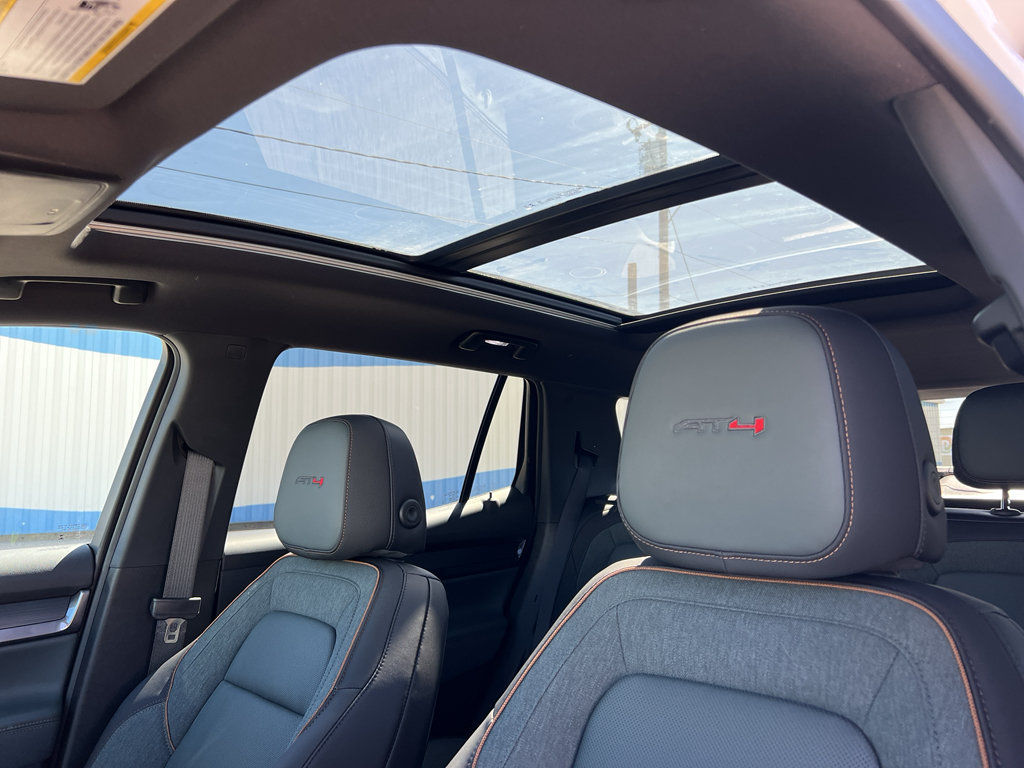 New 2026 GMC Terrain AT4 w/ Convenience Package III AWD/4WD image 36