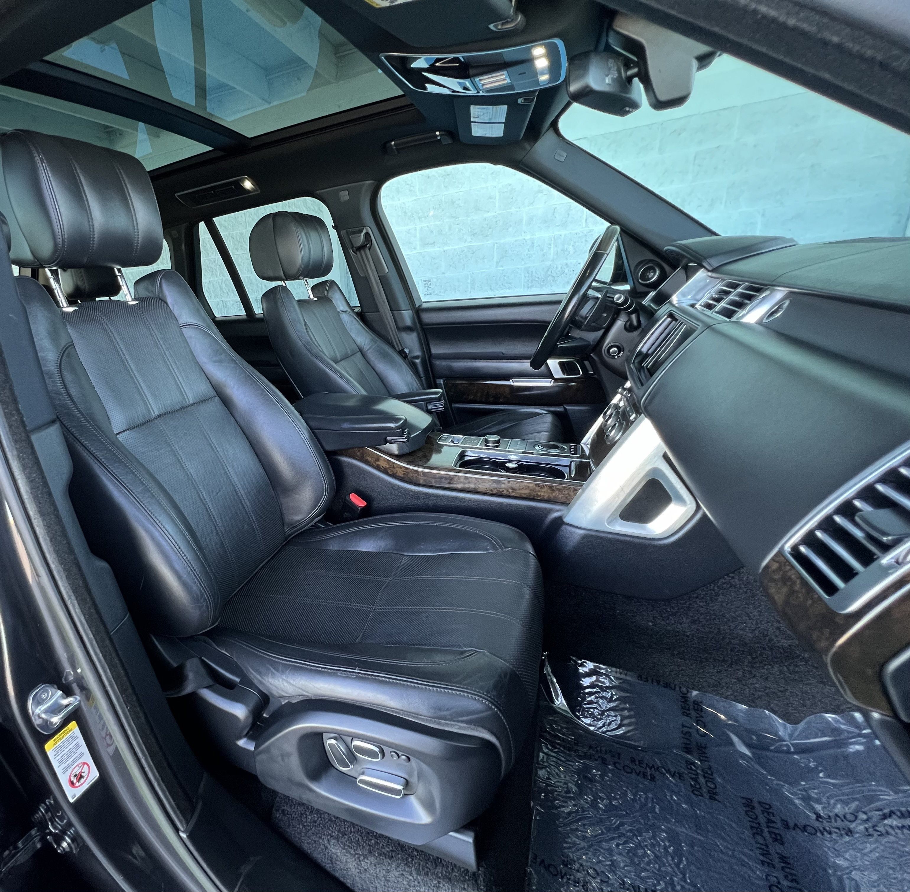 Used 2013 Land Rover Range Rover Supercharged AWD/4WD image 17
