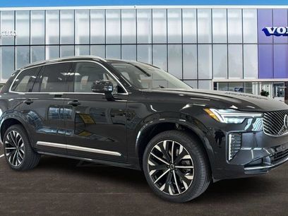 New 2026 Volvo XC90 T8 Ultra w/ Lounge Package