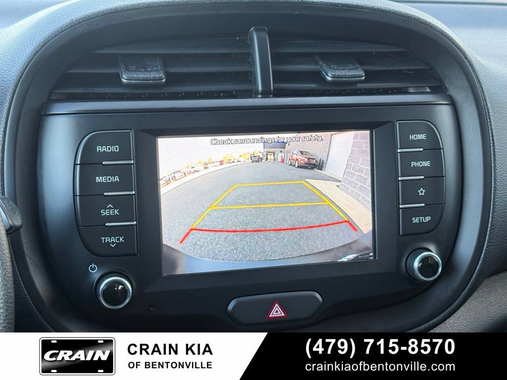 Used 2020 Kia Soul LX FWD image 15