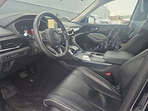 Used 2023 Acura MDX SH-AWD w/ Advance Package image 9
