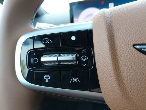 New 2026 Genesis GV70 2.5T Advanced image 33