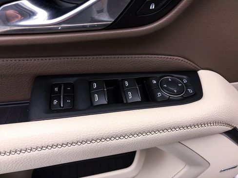 Used 2021 GMC Yukon Denali w/ Denali Ultimate Package image 19