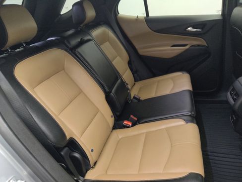 Used 2024 Chevrolet Equinox Premier AWD/4WD image 19