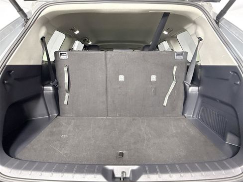 Certified 2025 Toyota Grand Highlander AWD image 40