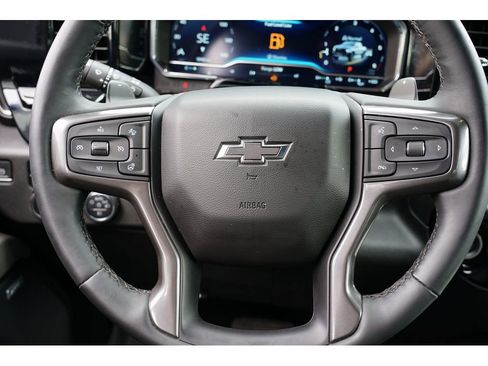 Used 2024 Chevrolet Silverado 1500 ZR2 image 24