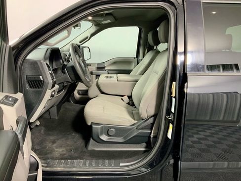 Used 2018 Ford F150 XLT AWD/4WD image 19
