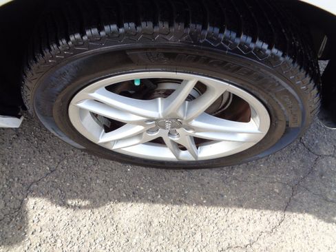 Used 2013 Audi Q5 2.0T Premium Plus w/ Premium Plus Pkg image 31