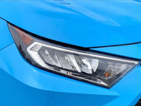 Used 2021 Toyota RAV4 XLE Premium FWD image 26